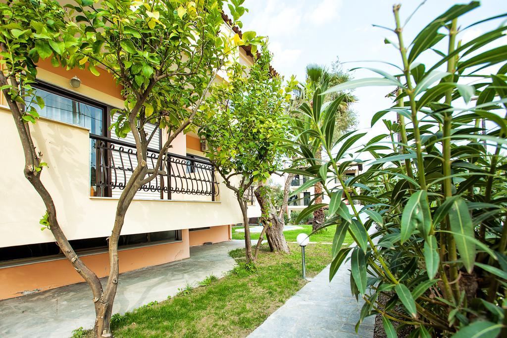 Appartement Lemon Garden à Pefkochori Extérieur photo